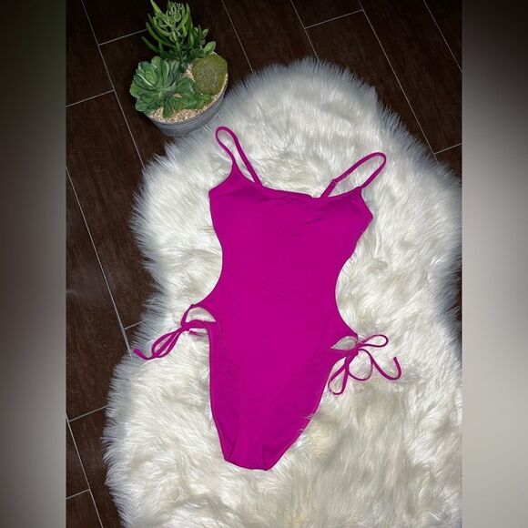 DOBREVA Women's pink One Piece Strappy Backless Swimsuit sz small (2/4) - Picture 2 of 8